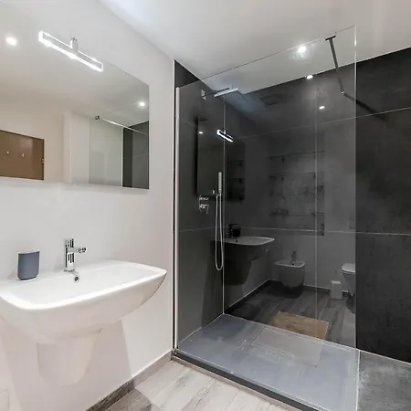 Esclusivo Bilocale Centralissimo Apartment St. Moritz